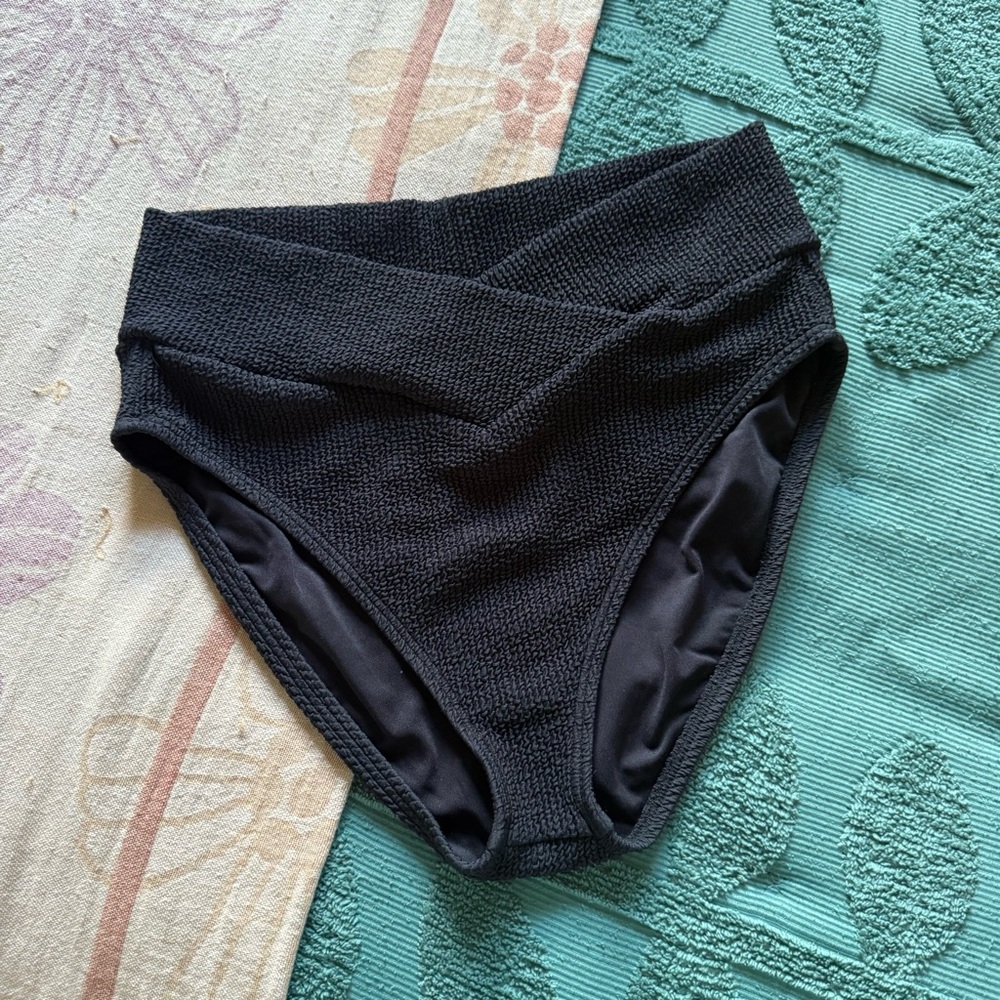 Gap High Waisted Crossover Swim Bottoms